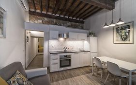60 m2, 1 yatak odalı, 2 banyolu , Historical Center bölgesinde