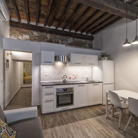 60 m2, 1 yatak odalı, 2 banyolu , Historical Center bölgesinde Floransa Oda fotoğraf