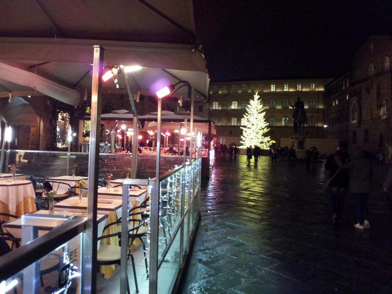 60 m2, 1 yatak odalı, 2 banyolu , Historical Center bölgesinde Floransa Dış mekan fotoğraf